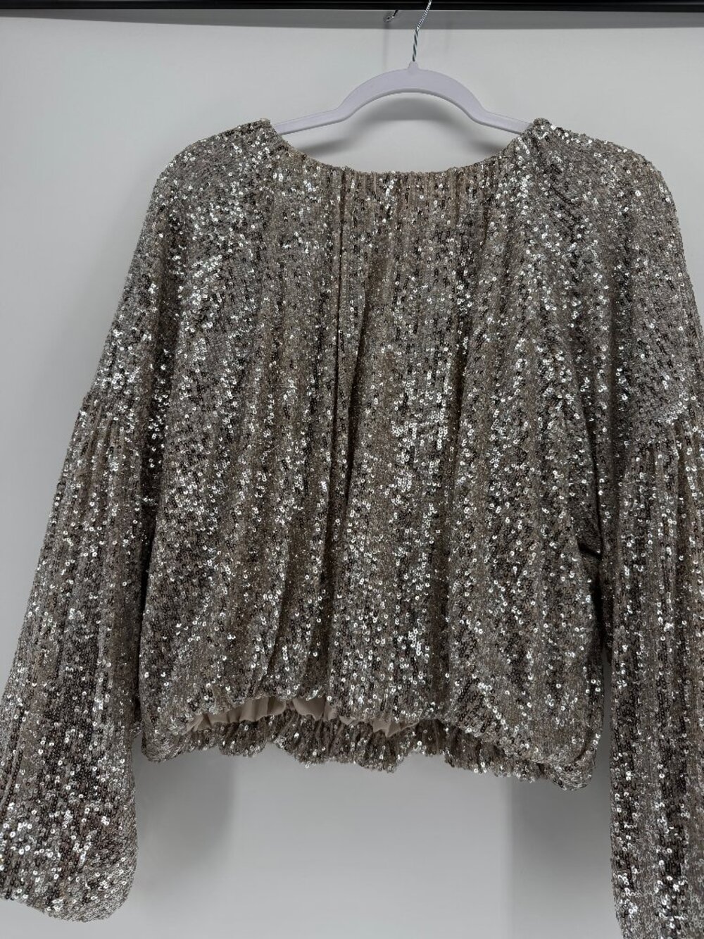 Ginani BINI Silver Sequin top New Years Eve Party Sparkly Size MEDIUM